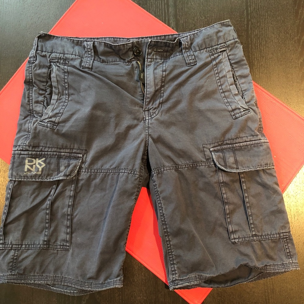 DKNY Jeans Men’s Cargo Shorts - Size 32